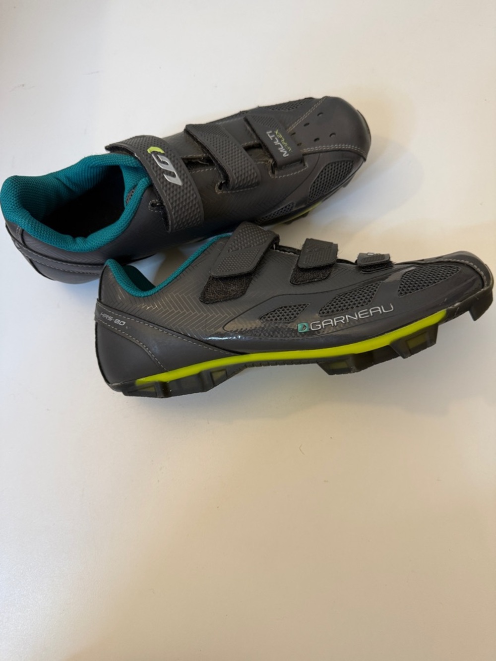 Mens Multi-Flex Cycling Sneakers - Gray with Teal Lining